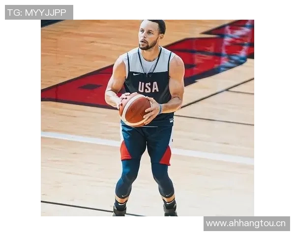 科尔透露库里每日坚持一小时拉伸与力量训练保持最佳状态