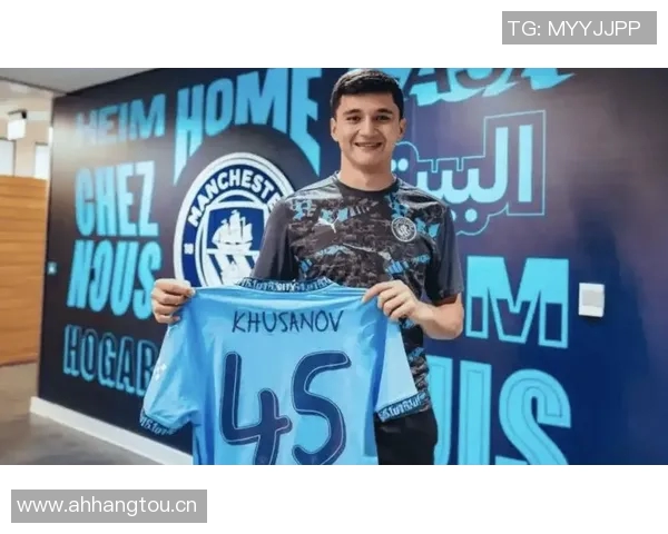 马尔穆什参与踢球风格挑战赛选择胡桑诺夫展现速度魅力