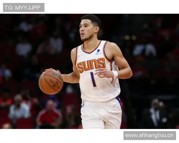 普尔半场状态低迷仅靠罚球得分三分球全失手表现令人失望 普尔半场状态低迷仅靠罚球得分三分球全失手表现令人失望