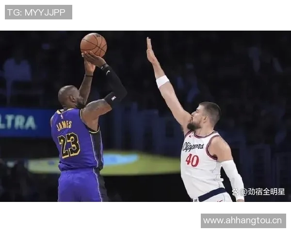 NBA赛况分析湖人战胜绿军开拓者全力以赴对抗活塞太阳遭火箭逆袭灰熊击败快船 NBA赛况分析湖人战胜绿军开拓者全力以赴对抗活塞太阳遭火箭逆袭灰熊击败快船