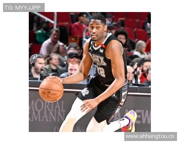 康利谈与爱德华兹的互动关系积极提供建议并乐于交流问题