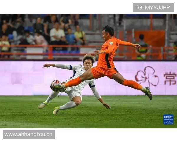 杨瑞琪在比赛最后时刻进球挽回颜面梅州仍以1-4落后于玉昆