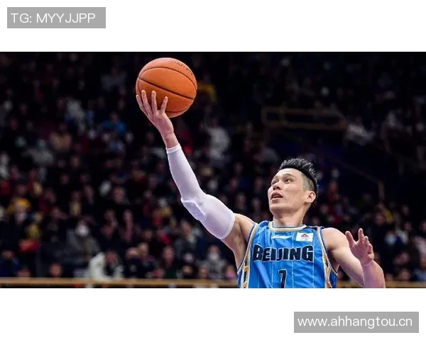 库里称赞巴特勒关键三分球是团队篮球的胜利体现 库里称赞巴特勒关键三分球是团队篮球的胜利体现